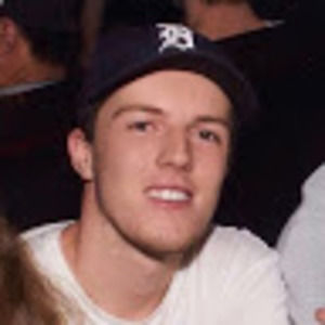 Meet your Posher, Chad